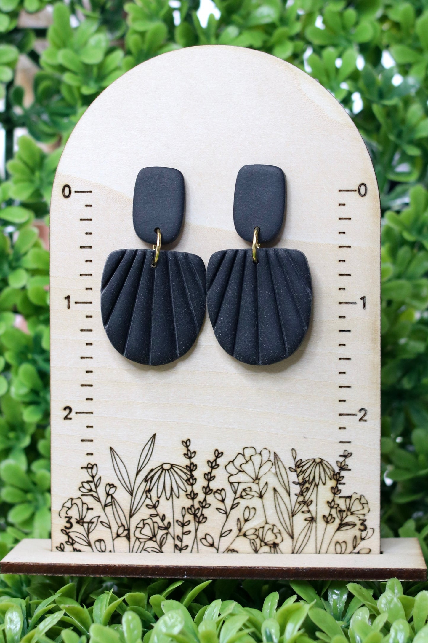 Embossed Basic Dangles