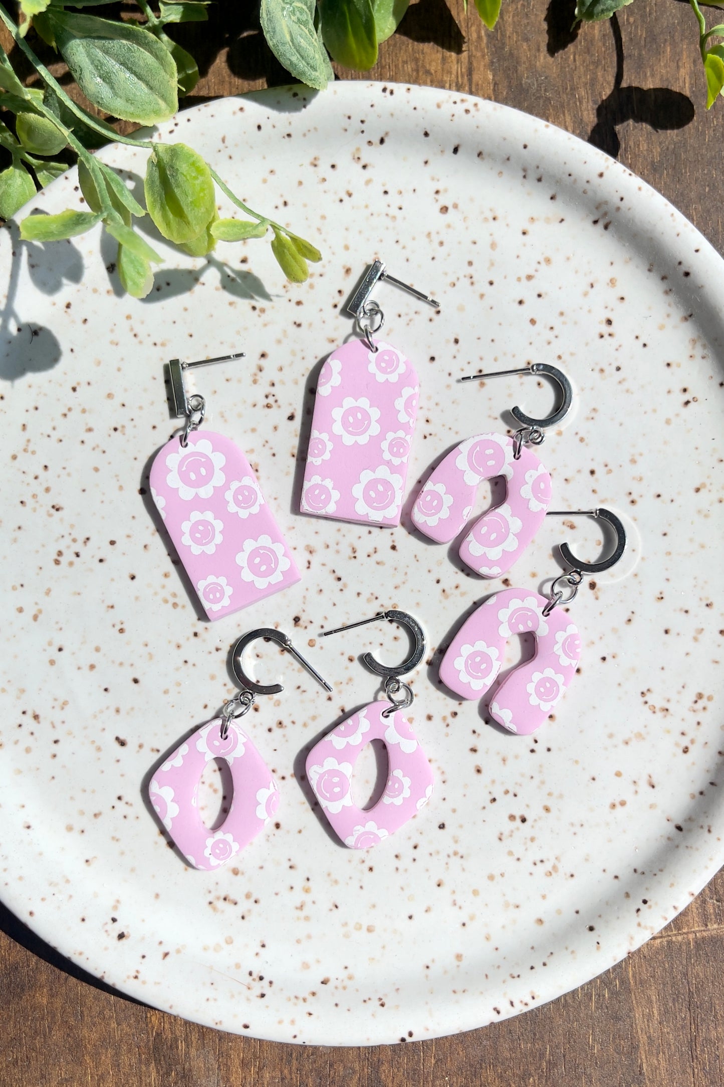Smile Daisy Sugar Plum Earrings