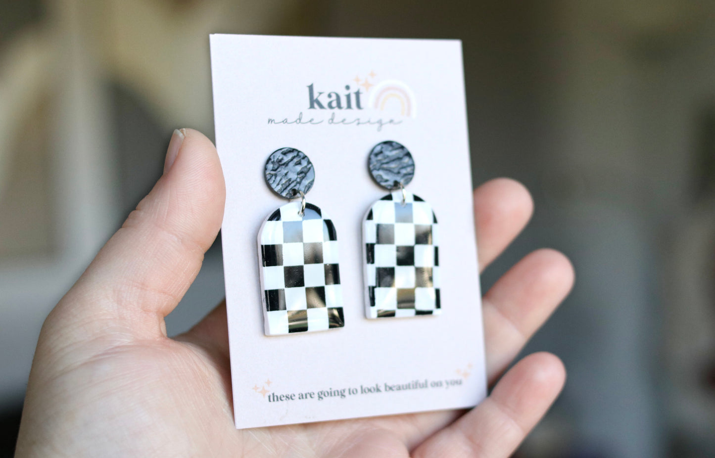 Gloss Checkered Arch Earrings