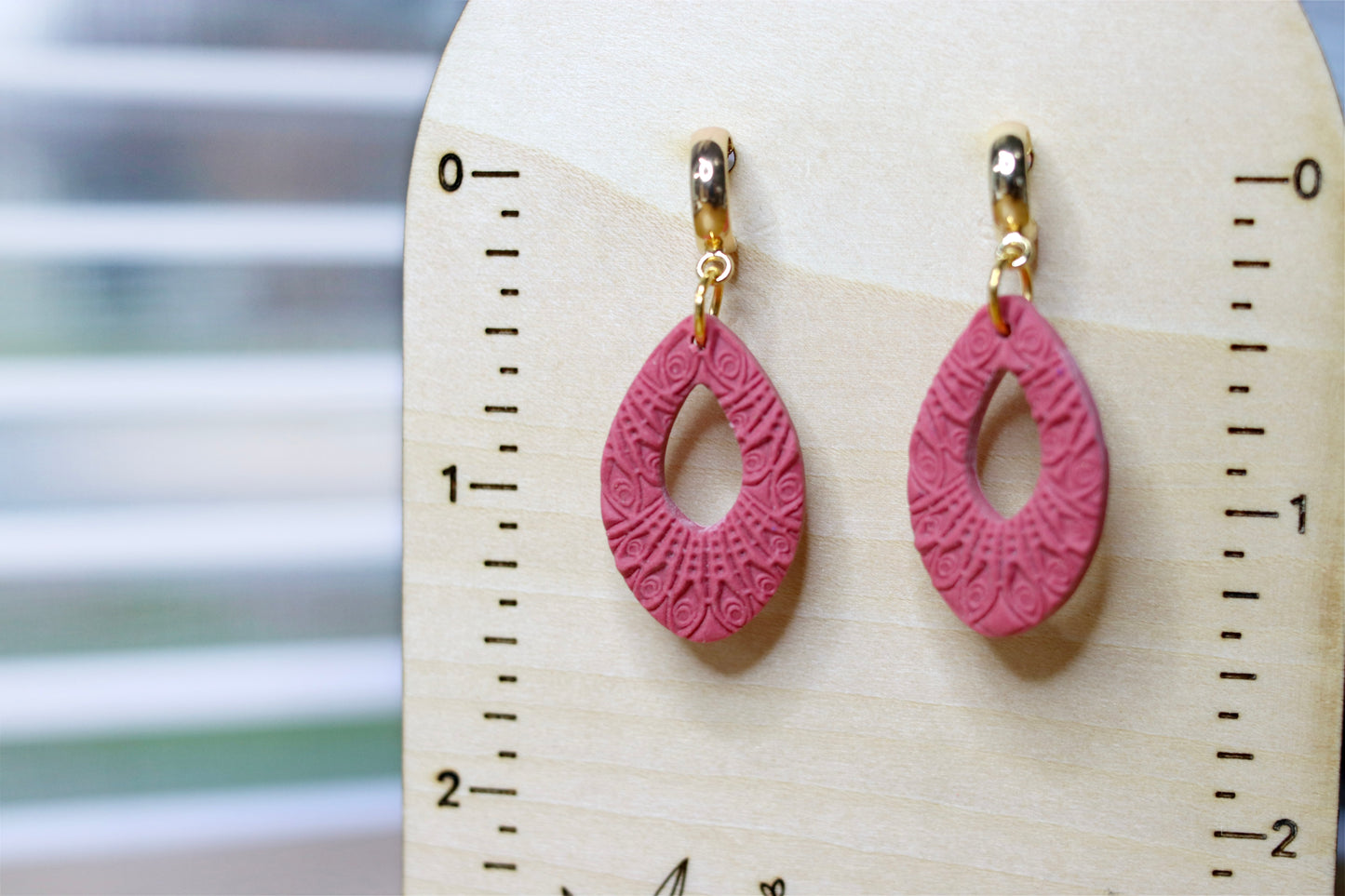 Magenta Elegant Drop Earrings