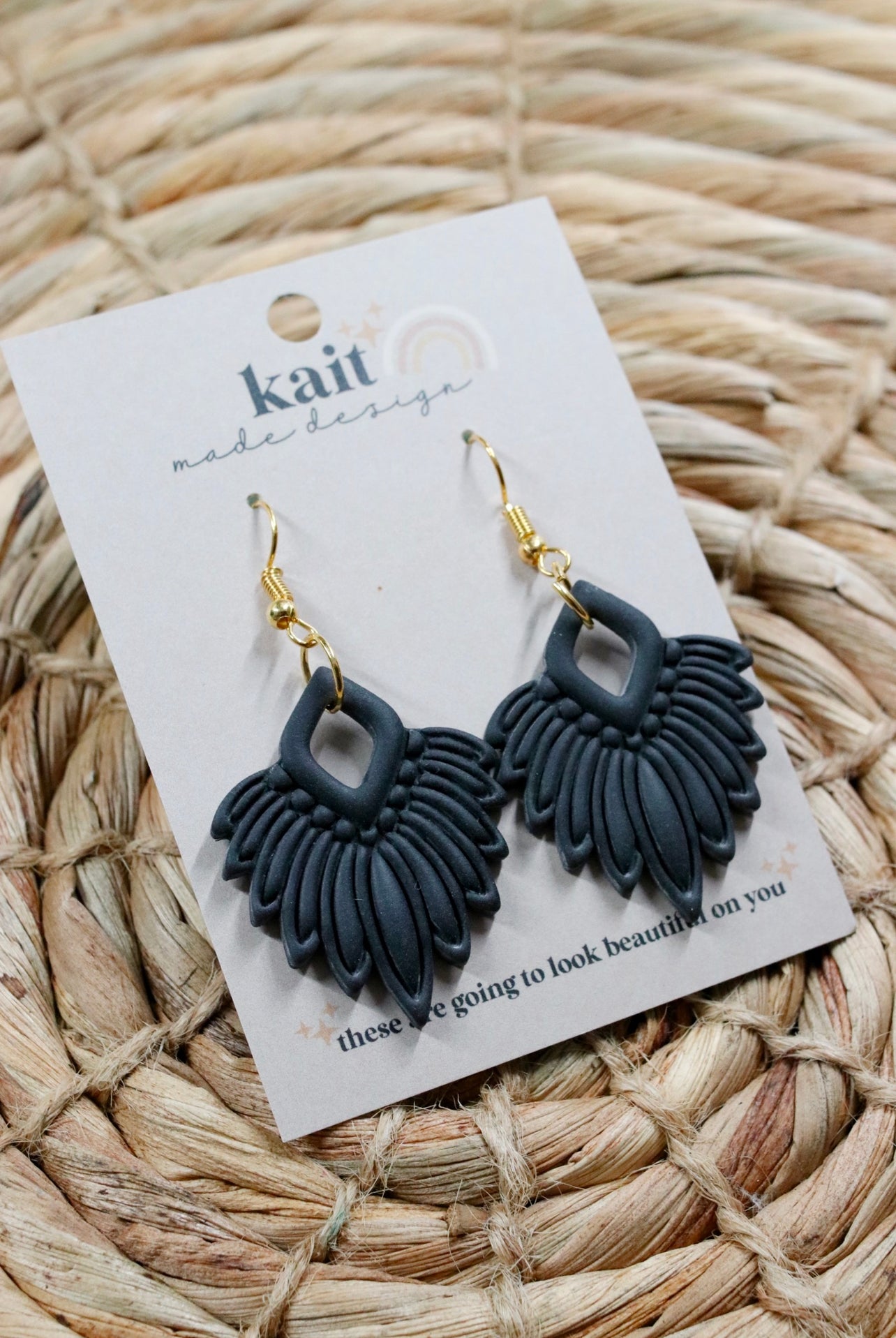 Chained Feather Dangle Earrings