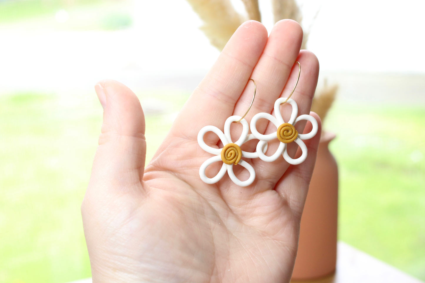 Organic Daisy Earrings