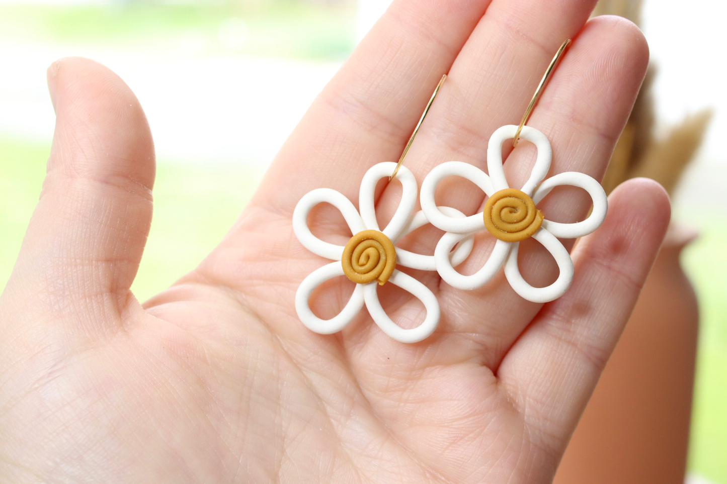 Organic Daisy Earrings