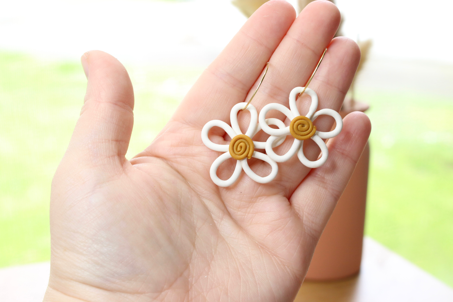 Organic Daisy Earrings