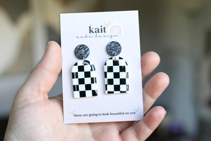 Gloss Checkered Arch Earrings