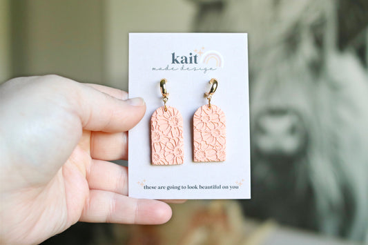 Peachy Keen Floral Earrings
