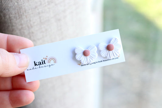 Half Daisy Stud Earrings