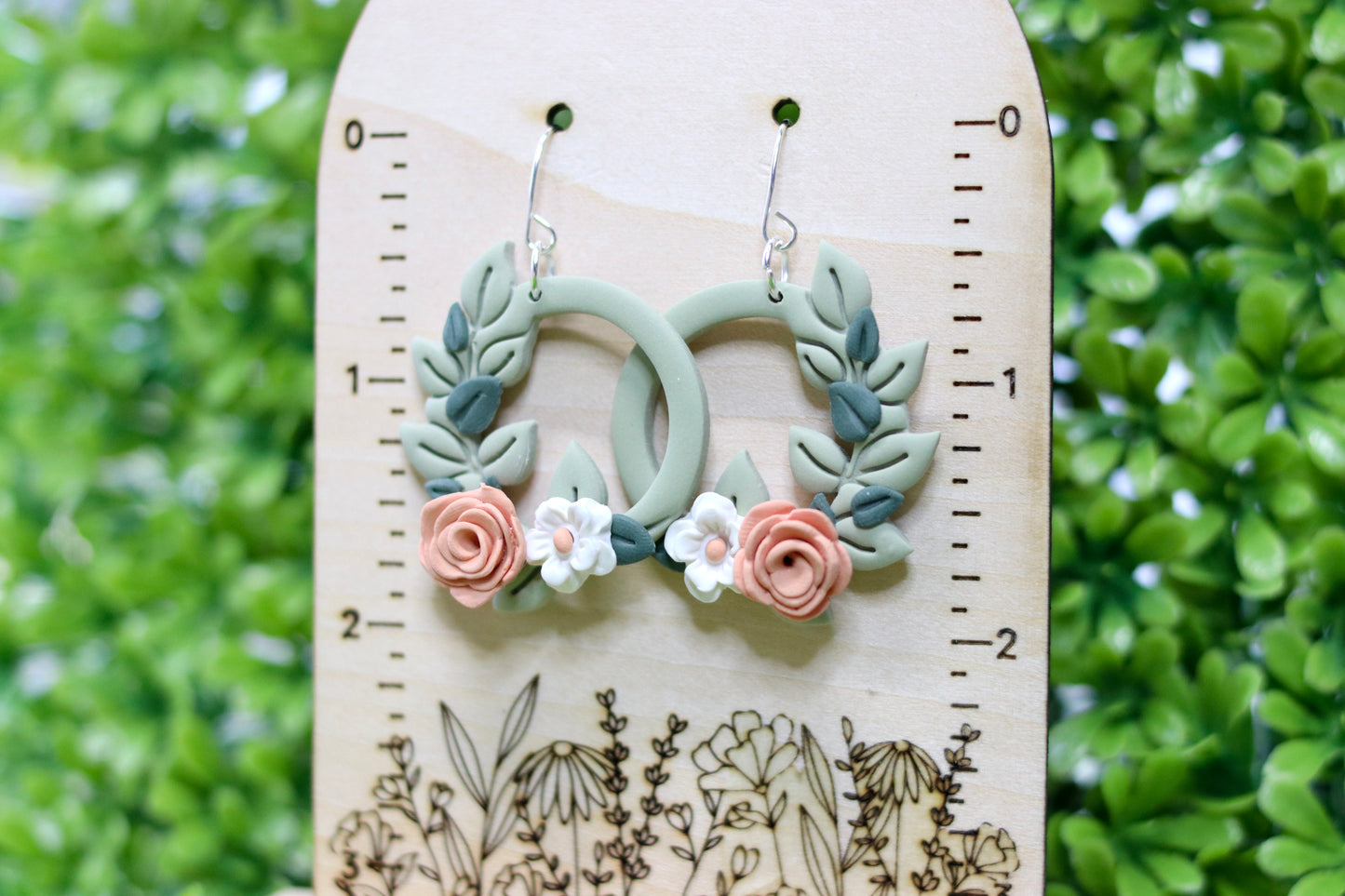 Peachy Wreath Earrings