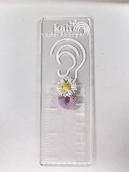 Pastel Daisy Earrings